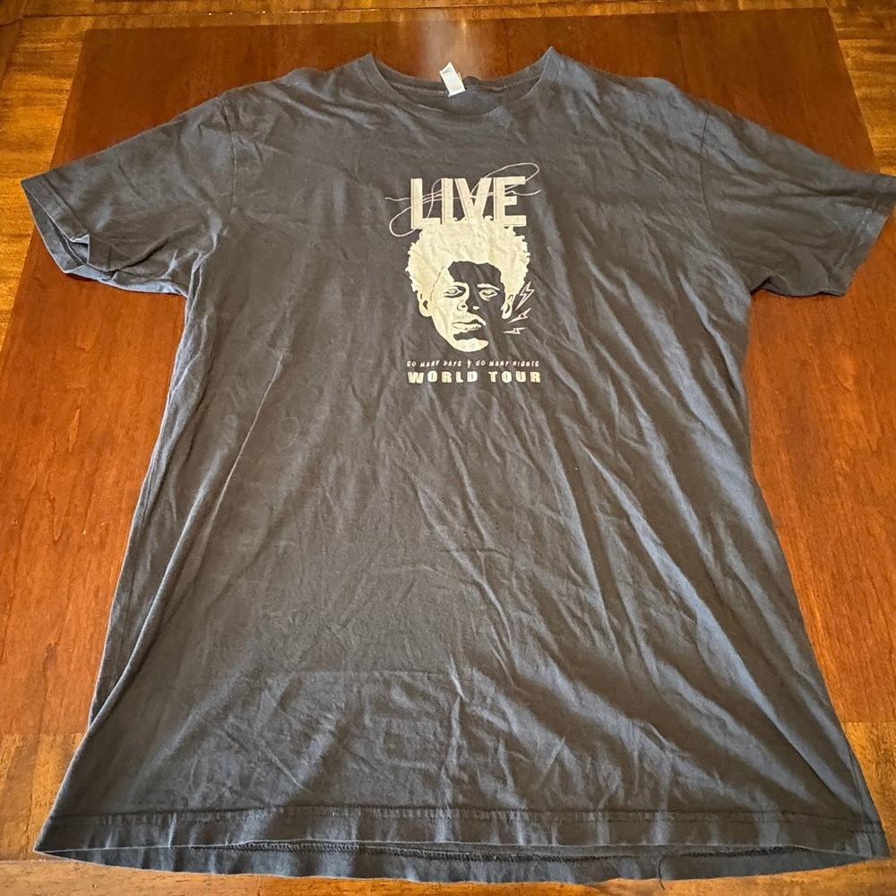Live So Many Days World Tour T Shirt XL Band Tee Minimal Graphic